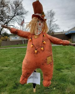 Gentry Scarecrow